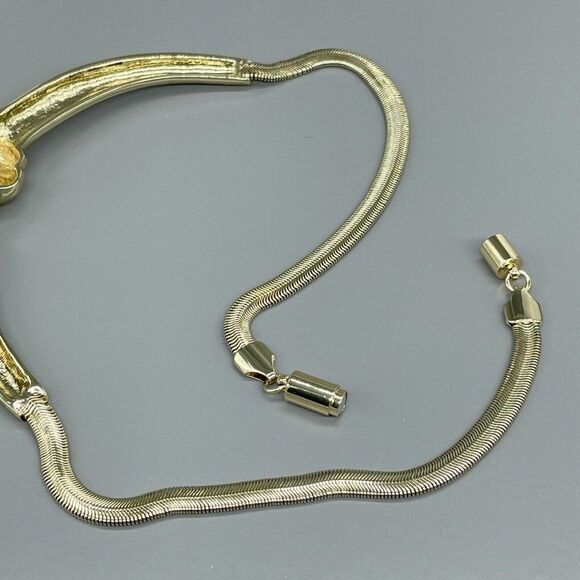 H by Halston Necklace Knot Bar Snake Chain Yellow Gold Tone 18" Magnetic Closure - Picture 3 of 12